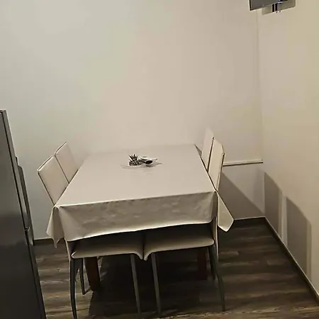 Dvosoban Posedarje